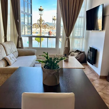 Holibai, Solpor, Ap Boutique Frente Paseo Maritimo, Baiona